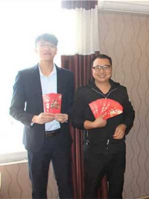 澳鐳照明2019年豬年開(kāi)工大吉，“豬”事順利！